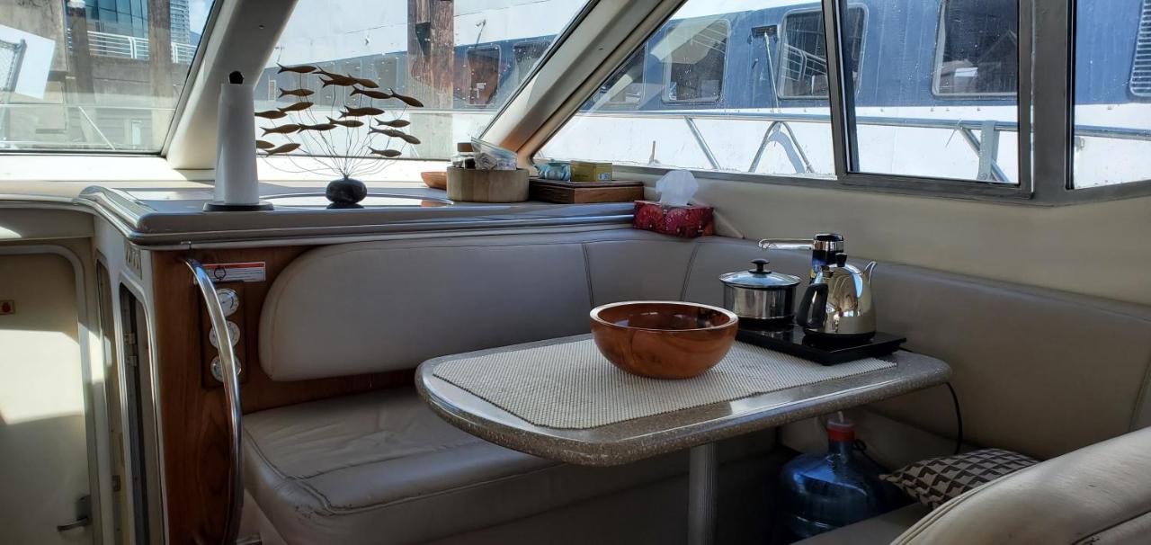 Gypsies Drifter Hotel Vancouver Bagian luar foto